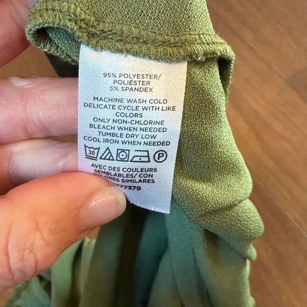 Ann Taylor Mock Neck Green Sleeveless Top Size Medium C4-006 - Image 7