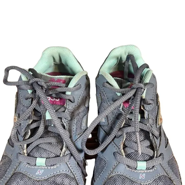 New Balance Women’s Gray 635 Low Top Lace-Up Athletic Sneakers Size 6.5 - Image 7