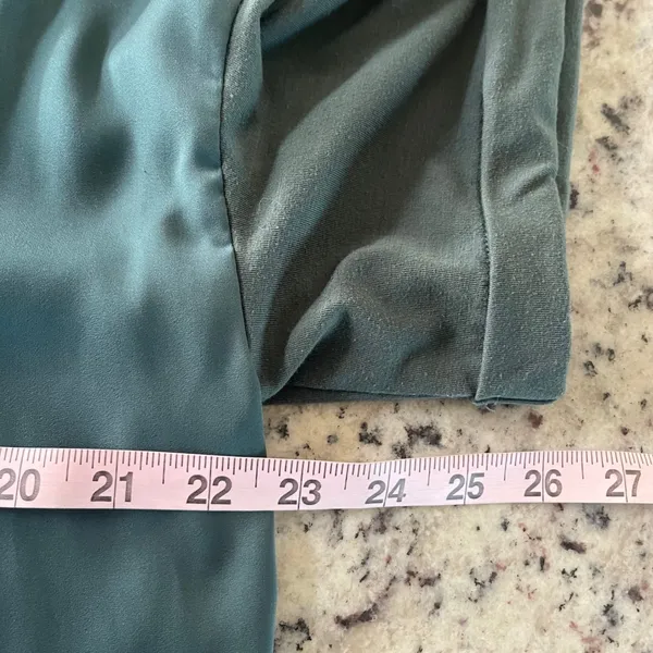 Lysse Mixed Media V-Neck Top Women S Teal Green Workwear Minimalist Short Sleeve - Image 10