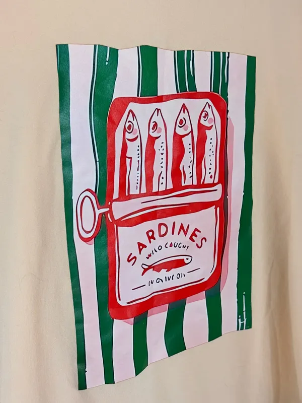 Sardines Graphic Tee Pink - Image 4