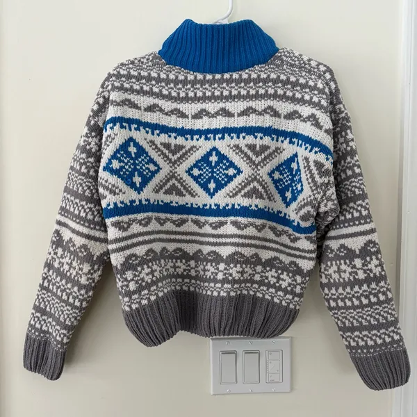Urban Outfitters Blue and Gray Textured Scout Shrunken Zip-Up Sweater Size S - Image 10
