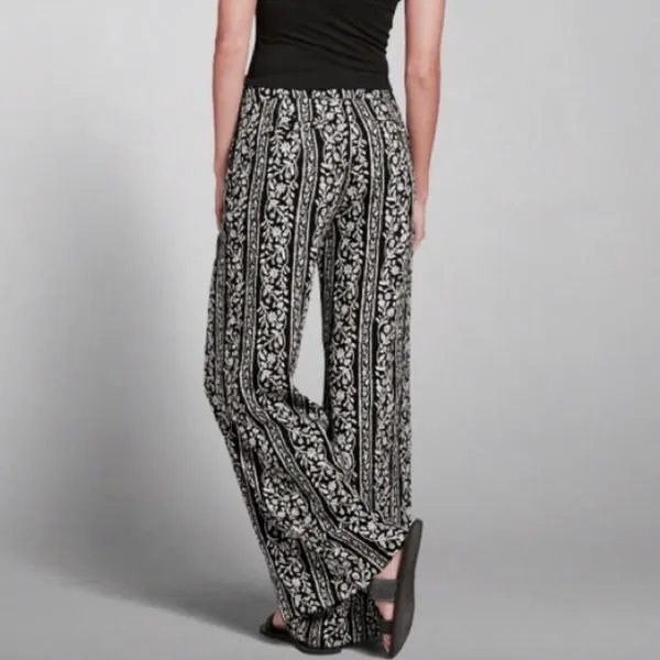 Abercrombie & Fitch Bohemian Floral Pattern Flare Leg - 0 - Image 3