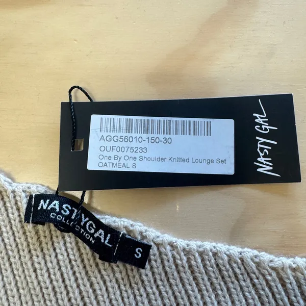 NWT Nasty Gal Collection One Shoulder Knitted Lounge Top Oatmeal‎ Beige Small - Image 3