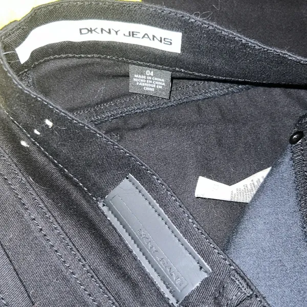 Ave B Ultra Skinny Size 4 Black Jeans - Image 5