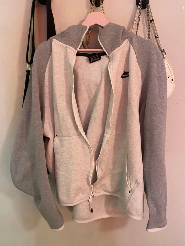 Nike Tech Fleece Jacket - Image 3
