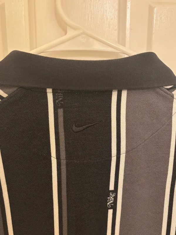 Nike Men’s Casual Black & Gray Striped 90s Style Vintage Polo Shirt - Image 4