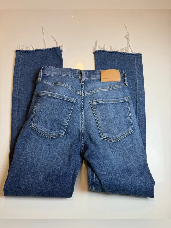 Citizens of Humanity Jeans Isola Short Boots in Lawless Wash, Button Fly Size 24 - Image 3