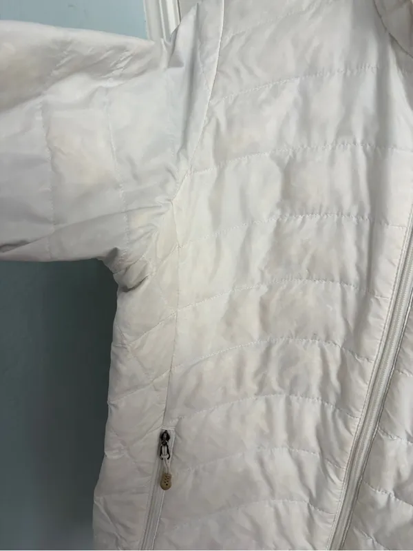 Patagonia creamy white Quilted Lightweight Puffer Jacket size xs - Image 5