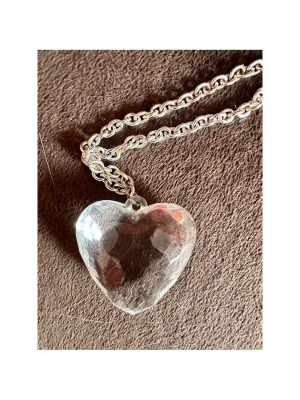 Clear Heart Gemstone Silver Tone Chain Necklace - Image 4