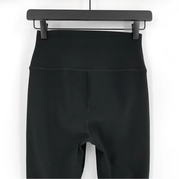 ALO YOGA 7/8 High-Waist Ripped Warrior Black S - Image 7
