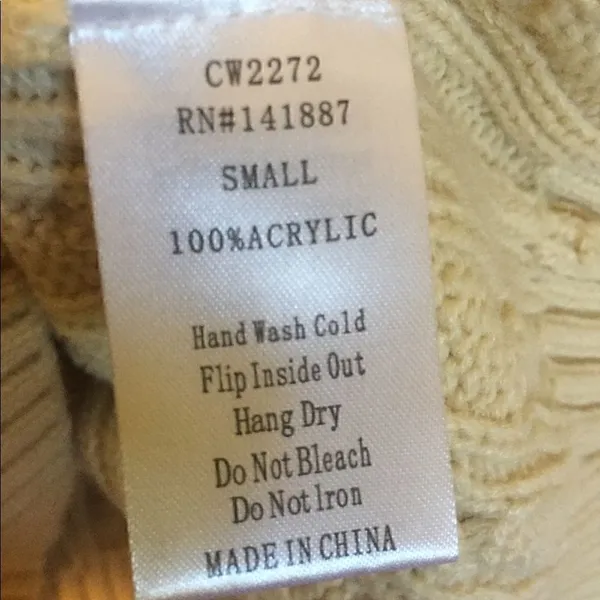 TCEC Off shoulder Super Sexy Sweater S- Brand New - Image 8