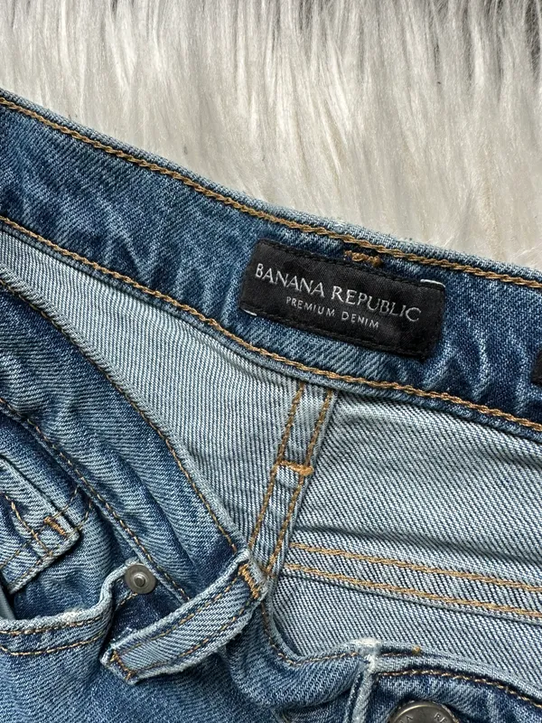 Banana Republic Distressed Ankle Straight Jeans - Image 8