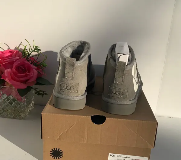 UGG Classic Ultra Mini Chopd - Image 7
