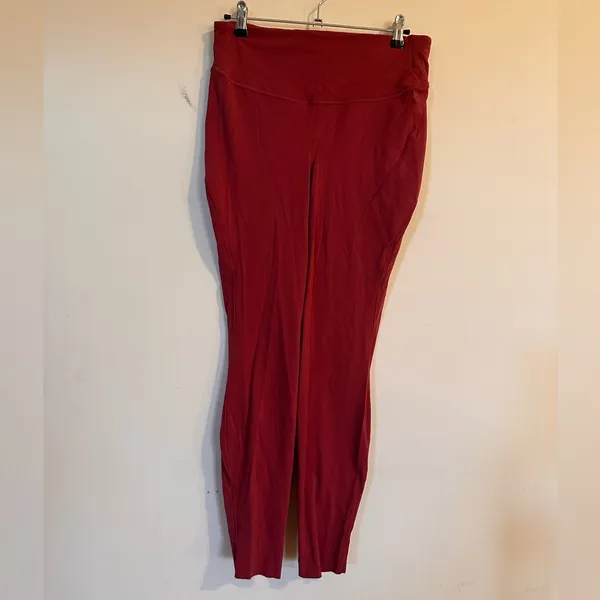 Lululemon Athletica Berry Leggings - Image 4