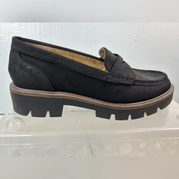 Cliffs by WHITE MOUNTAIN 7.5 Chunky Heel Lug Sole Black Faux Suede Loafers - Image 2