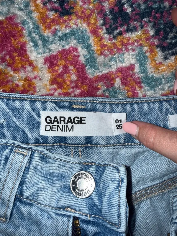 Garage Festival Shorts Denim - Image 3