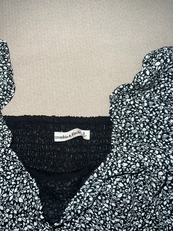 Abercrombie Puff Sleeve Long Sleeve Top - Image 2