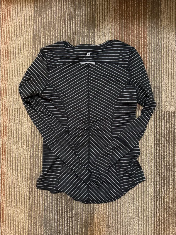 90 Degrees by Reflex Long Sleeve Top - Image 2