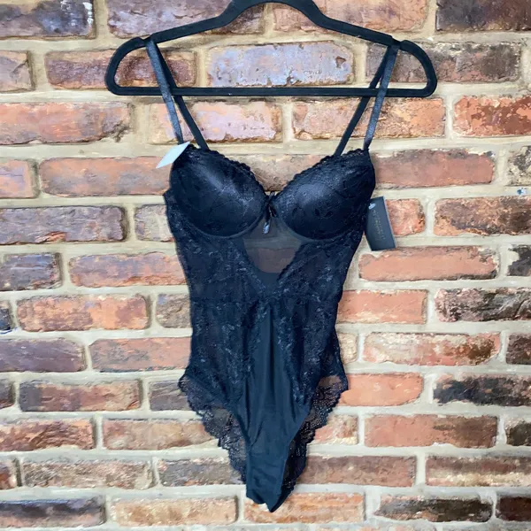NWT Frederick's of Hollywood Black Dina Lace Push-Up Teddy Bodysuit Size Small - Image 2
