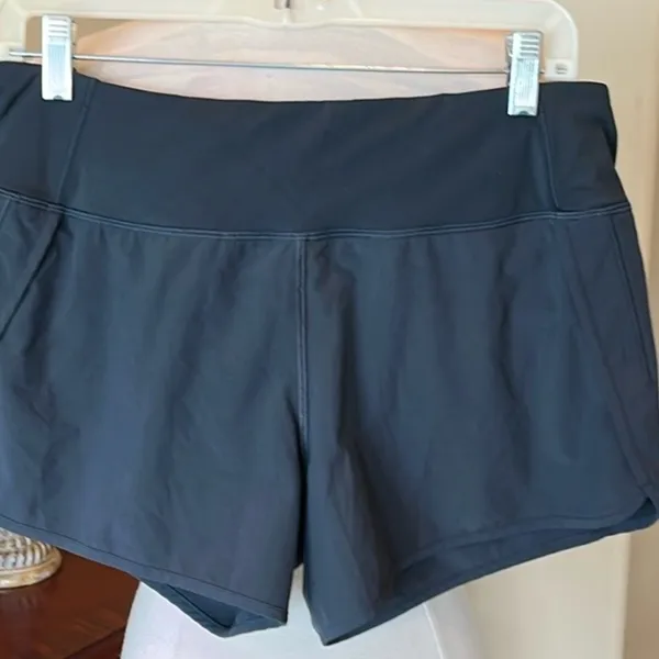 CRZ Yoga Shorts Gray Athletic - Image 2