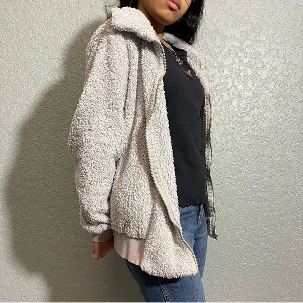 Fuzzy Teddy Jacket Gray Size L - Image 13