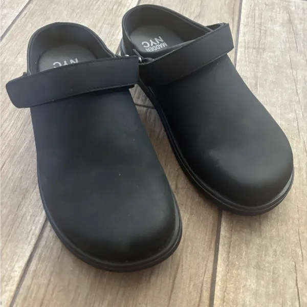 Madden NYC Black Slip - Image 2