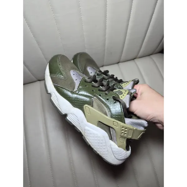 CROC SKIN Sneakers Hurache Olive Green Athletic Sneakers - Casual 6.5 Shoes - Image 3