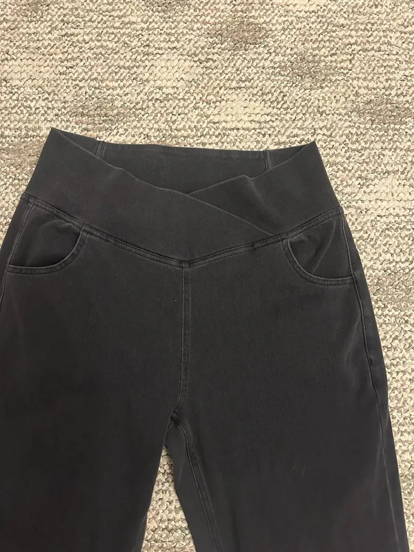 Black flare pants Size M - Image 3