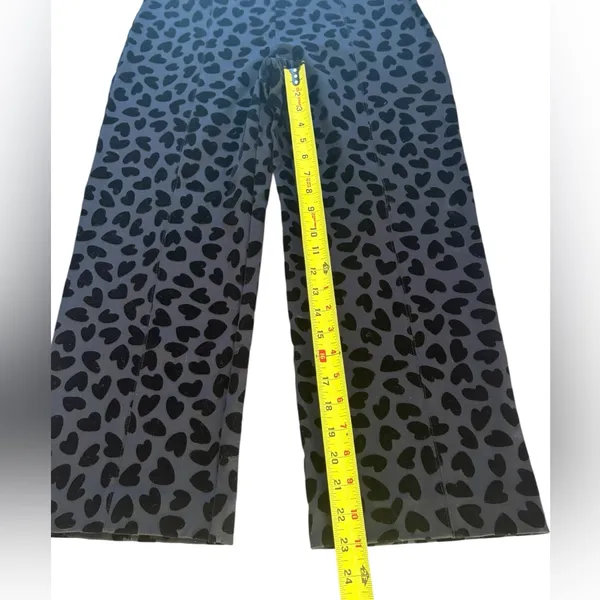 Ann Taylor Black Velvet Heart Pants Wide Leg High Rise Cropped Womens 4 NEW - Image 9