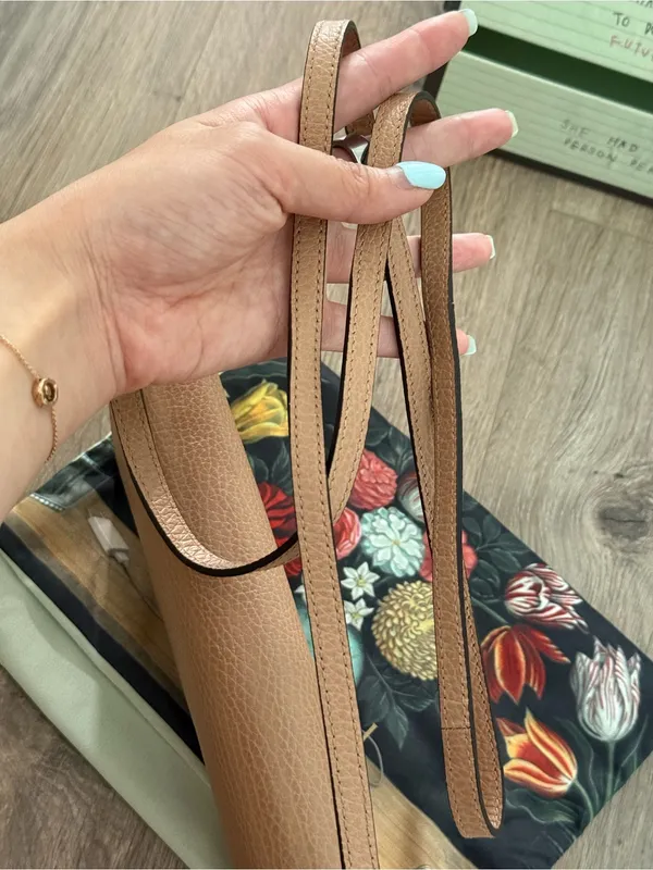 Gucci Swing WOC Light Tan Pebbled Leather - Full Set Limited Box & Dust Bag - Image 11