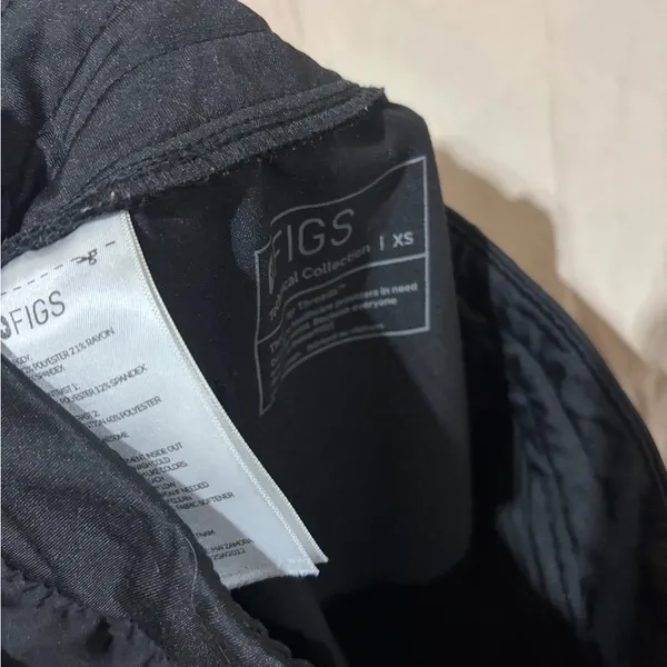 Figs joggers - Image 3