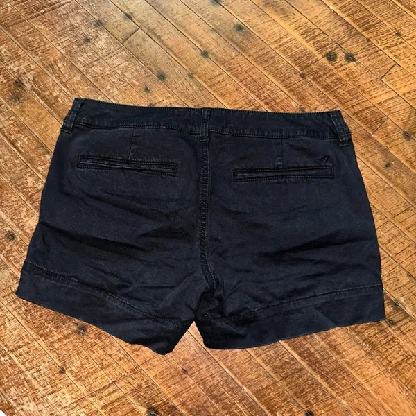 American Eagle 6 stretch black normcore basic shorts - Image 2