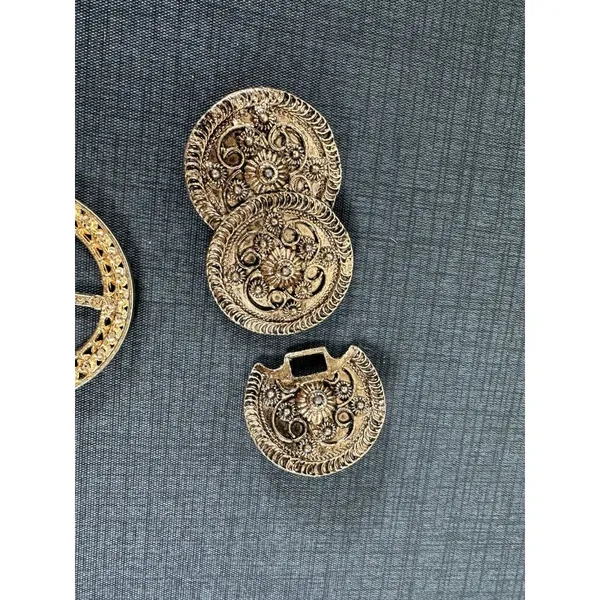 Lot of 2 Vintage Belt Buckles Rhinestones Boho Gold Tone‎ Chunky Statement - Image 7