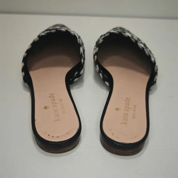 Kate spade Letaher black and white mule sz 6.5 - Image 4