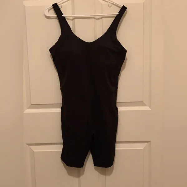 Iuga Seamless Black Bodysuit. Size - Image 2