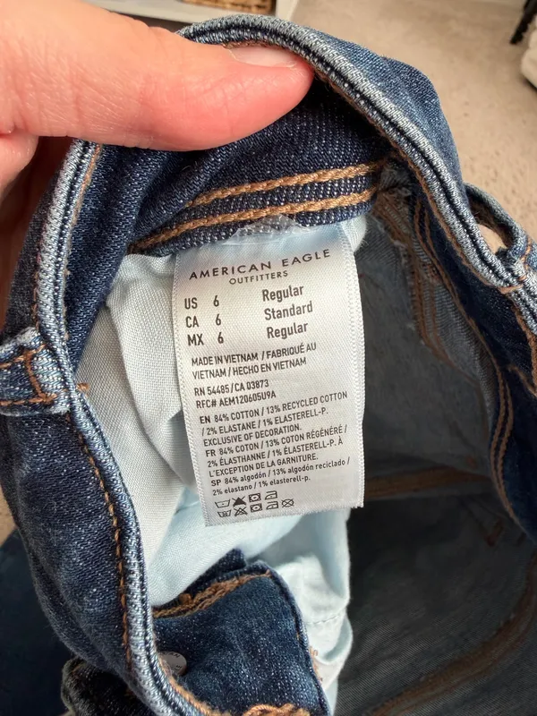 American Eagle Cargo Kick Bootcut Jeans - Image 4