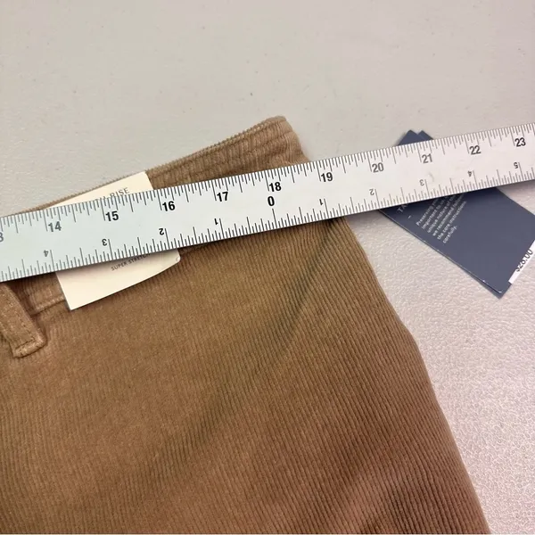 Universal Thread Tan Wide‎ Leg Pants - Image 5
