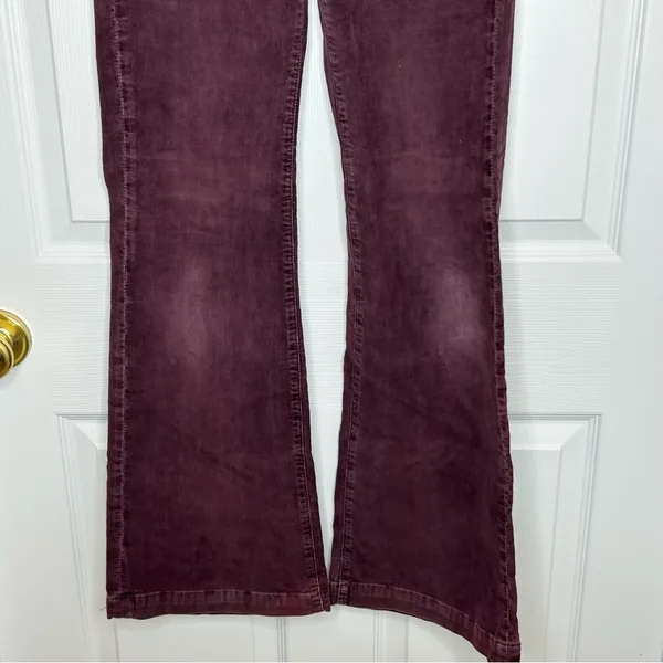 7 For All Mankind Black and Burgundy Corduroy Pants‎ Size 24 - Image 5