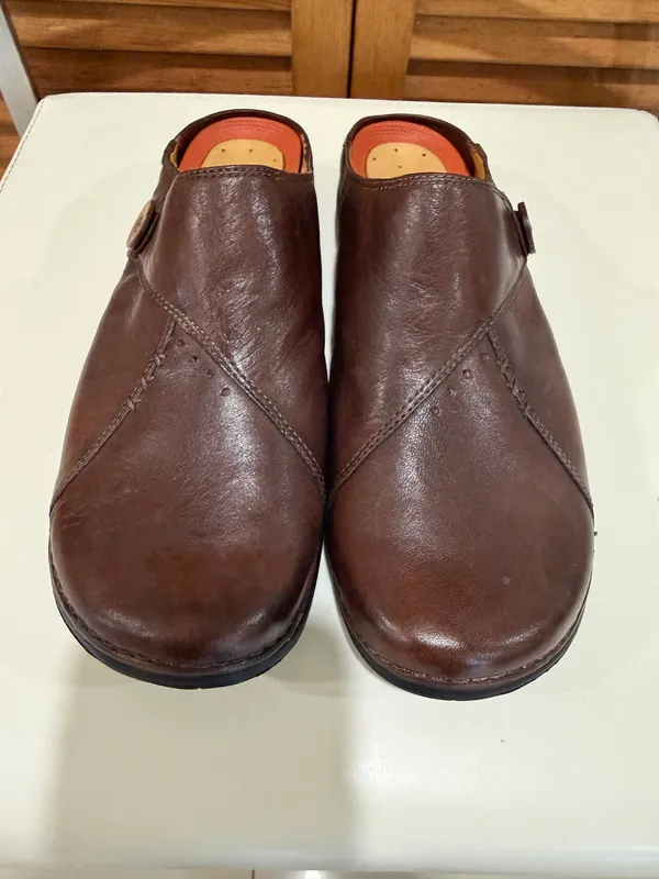 Clarks Un unstructured Un.Loop Leather Mules Clogs Shoes Brown Women's Sz 8 M EU - Image 14