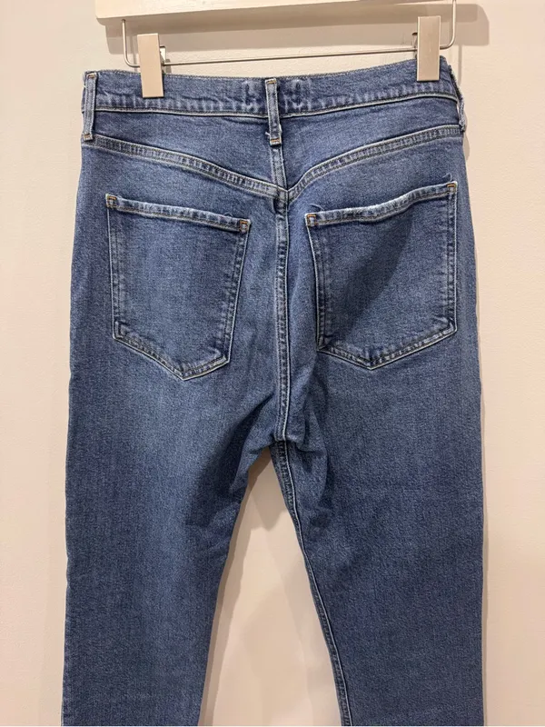 Agolde Size 29 Riley High Rise Straight Crop (Weightless Stretch) Medium Wash - Image 6