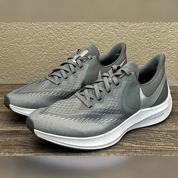 Nike Women’s Air Zoom Winflo 6 Cool Grey Color Shoes Size- 12 - Image 4