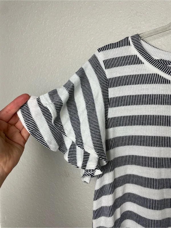 Blu Pepper Navy & White Striped Ruffle Sleeve Tee Size L - Image 3