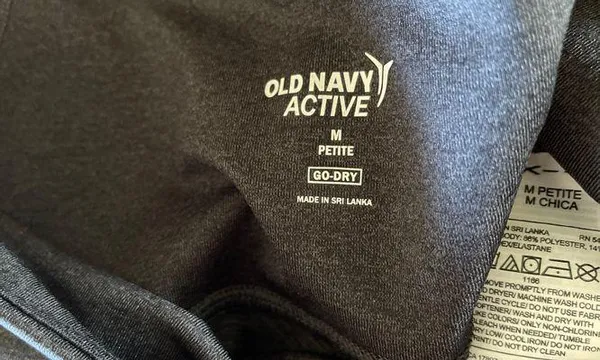 Old Navy Active Go-Dry Striped Leggings - Image 5