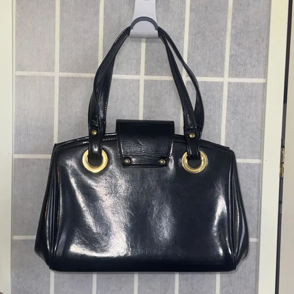 Vintage Black Patent Leather Old Money Minimalist Classic Top Handle‎ Bag Purse - Image 2