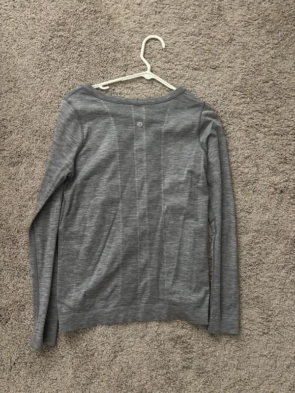 Lululemon Swiftly Relaxed Long Sleeve in Slate - Image 3
