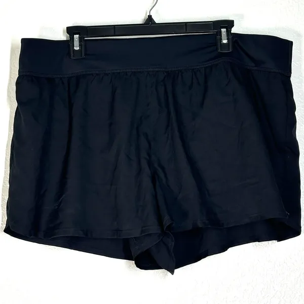 Nike Women's 2X plus size Black Active Running Shorts 3" inseam Athleisure swift - Image 3