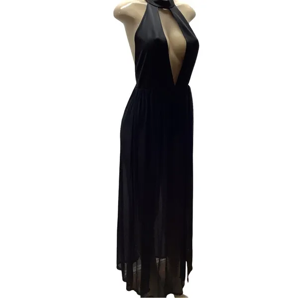 Tic Toc Size Large Black Dress will take you from a beachside to rendezvous. - Image 4