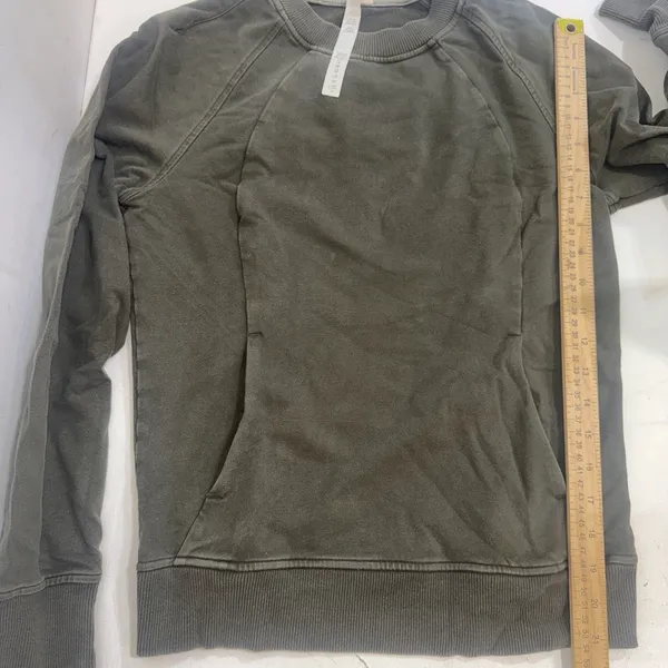 Lululemon Tennis Club Long Sleeve Sweatshirt Crew Neck Tee Green Women's Size 4 - Image 6