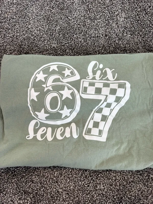 Gildan 6-7 tshirt - Image 3