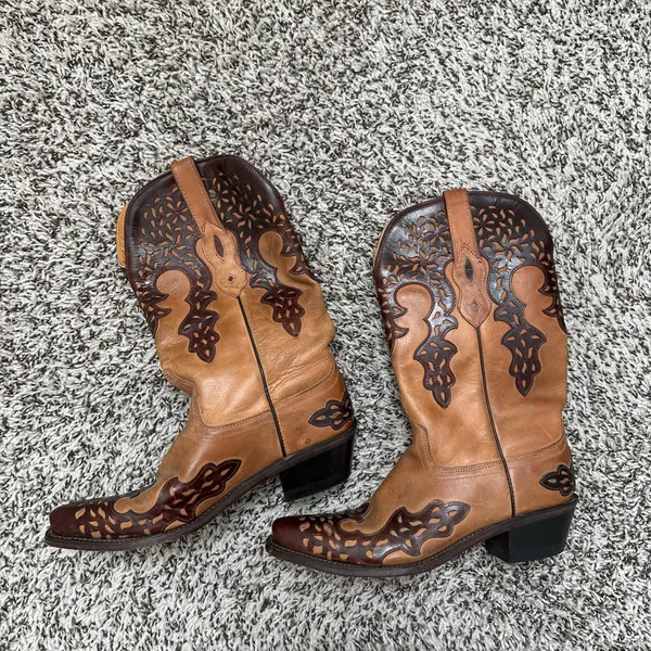 Old west perforated cowgirl boots - Image 2
